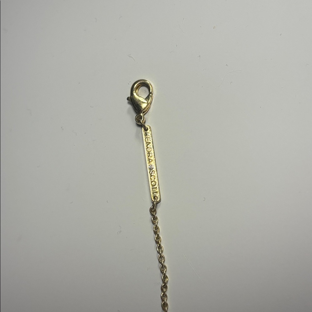 kendra scott gold necklace with green gem! - Picture 4 of 5